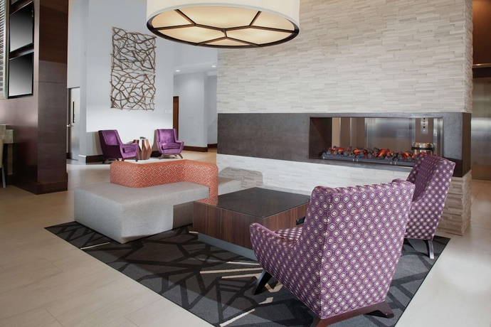 Imagen de los interiores del Hotel Hilton Garden Inn Charlotte Waverly, Nc. Foto 15
