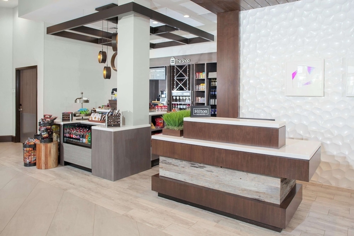 Imagen de los interiores del Hotel Hilton Garden Inn Charlotte Waverly, Nc. Foto 18
