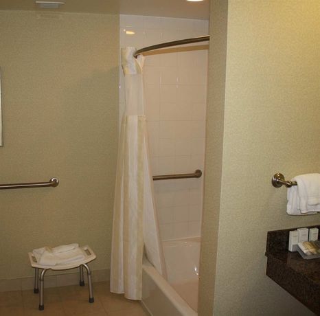 Imagen del bar/restaurante del Hotel Hilton Garden Inn Charlotte/mooresville. Foto 3