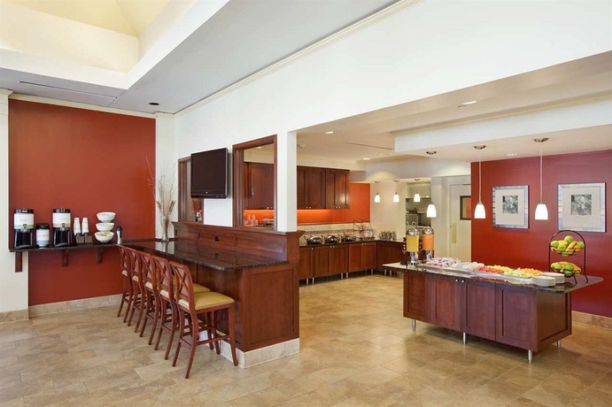 Imagen del bar/restaurante del Hotel Hilton Garden Inn Chicago / Oak Brook. Foto 3