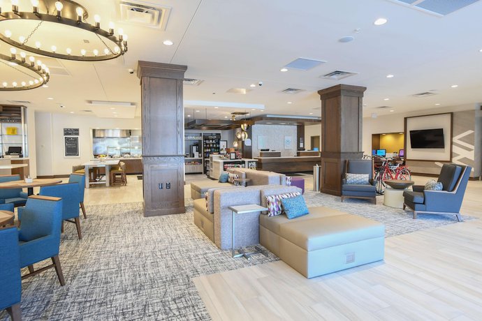Imagen de los interiores del Hotel Hilton Garden Inn Cincinnati Midtown, Cincinnati. Foto 17