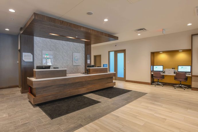 Imagen de los interiores del Hotel Hilton Garden Inn Cincinnati Midtown, Cincinnati. Foto 19
