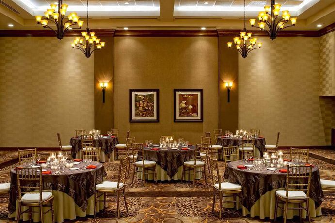 Imagen del bar/restaurante del Hotel Hilton Garden Inn Clifton Park. Foto 5