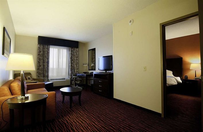 Imagen de la habitación del Hotel Hilton Garden Inn Clifton Park. Foto 8