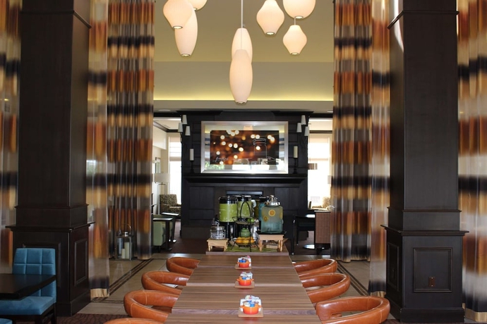 Imagen del bar/restaurante del Hotel Hilton Garden Inn Clovis. Foto 2