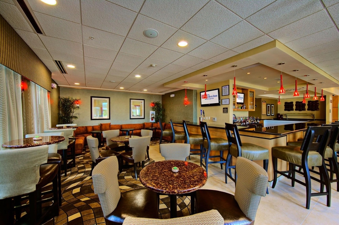 Imagen del bar/restaurante del Hotel Hilton Garden Inn DFW North Grapevine. Foto 2