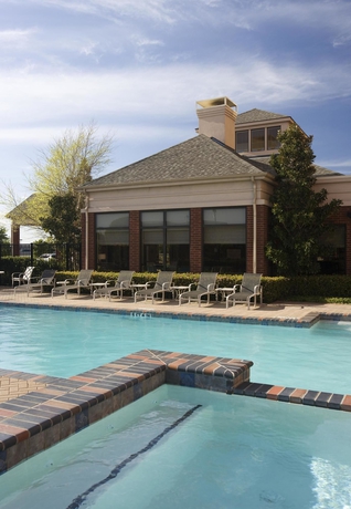 Imagen de la piscina del Hotel Hilton Garden Inn Dallas-allen. Foto 12