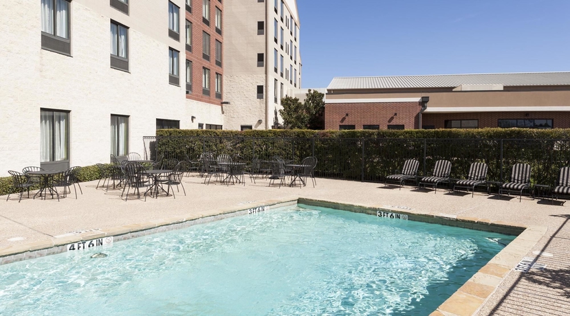 Imagen de la piscina del Hotel Hilton Garden Inn Dallas/duncanville. Foto 15