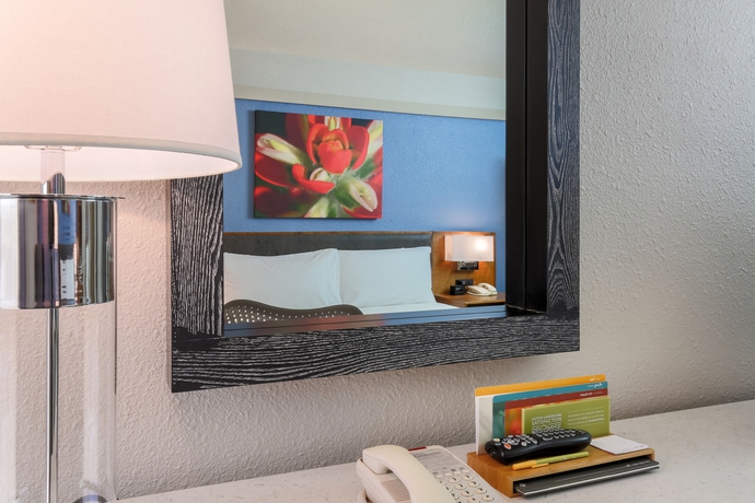 Imagen de la habitación del Hotel Hilton Garden Inn Dallas/market Center. Foto 7