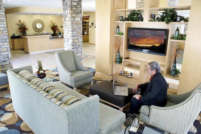 Imagen de los interiores del Hotel Hilton Garden Inn Denton. Foto 7