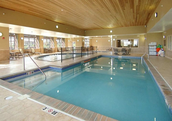 Imagen de la piscina del Hotel Hilton Garden Inn Denver/cherry Creek. Foto 16