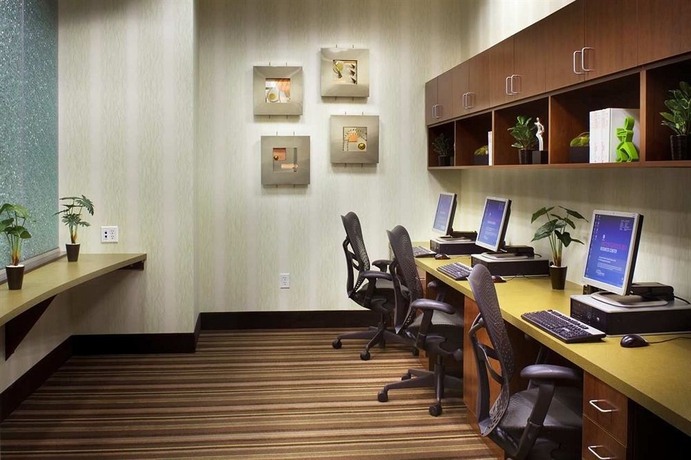 Imagen de los interiores del Hotel Hilton Garden Inn Denver/cherry Creek. Foto 13