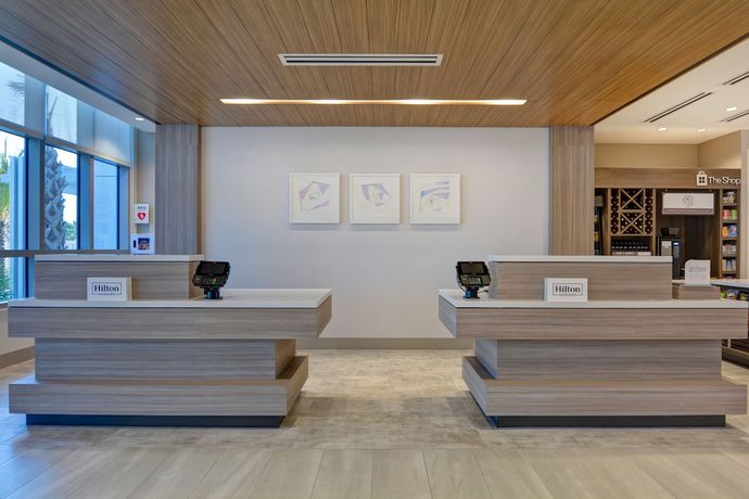 Imagen de los interiores del Hotel Hilton Garden Inn Destin Miramar Beach. Foto 16