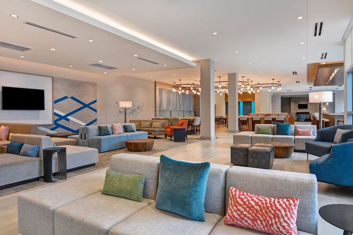 Imagen de los interiores del Hotel Hilton Garden Inn Destin Miramar Beach. Foto 20