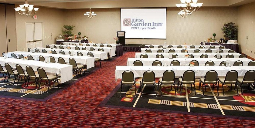 Imagen de los interiores del Hotel Hilton Garden Inn Dfw Airport South. Foto 13