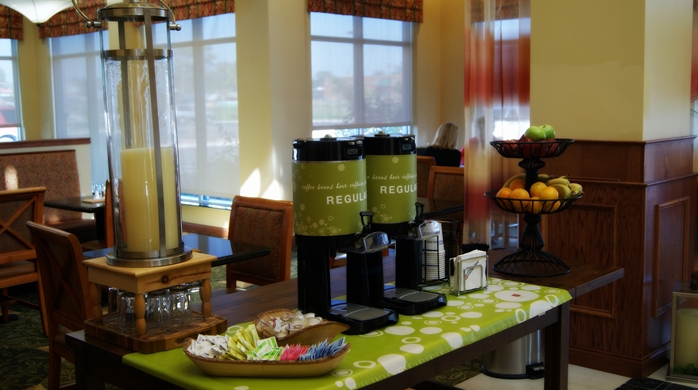 Imagen general del Hotel Hilton Garden Inn Elkhart. Foto 8