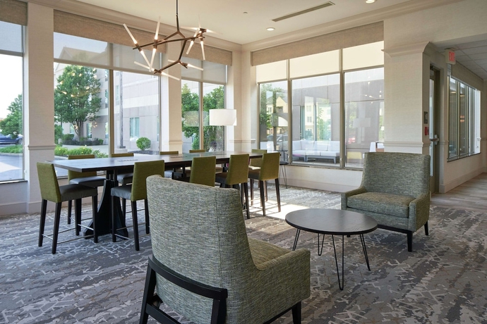 Imagen de los interiores del Hotel Hilton Garden Inn Evansville. Foto 16