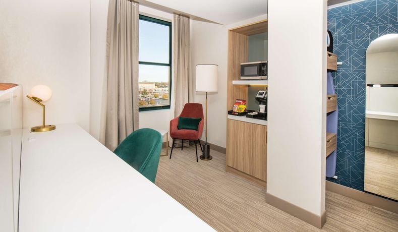 Imagen de la habitación del Hotel Hilton Garden Inn Flint Downtown. Foto 12