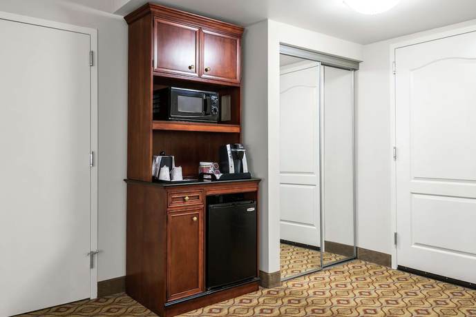 Imagen de la habitación del Hotel Hilton Garden Inn Florence. Foto 10