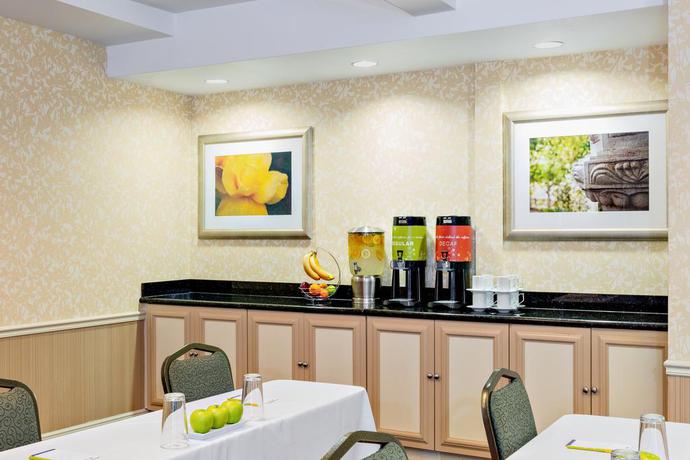Imagen general del Hotel Hilton Garden Inn Folsom. Foto 9
