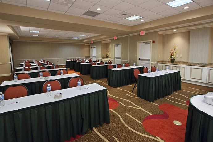 Imagen de los interiores del Hotel Hilton Garden Inn Fort Lauderdale Airport-cruise Port. Foto 11