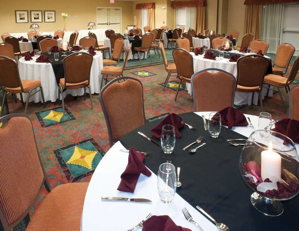 Imagen del bar/restaurante del Hotel Hilton Garden Inn Fort Myers Airport/fgcu. Foto 4