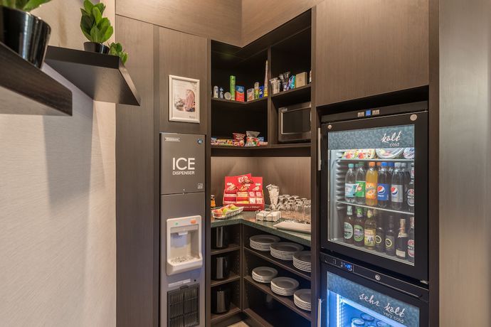 Imagen de los interiores del Hotel Hilton Garden Inn Frankfurt City Centre. Foto 16