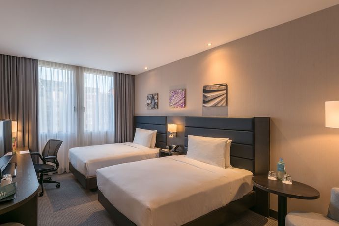 Imagen de la habitación del Hotel Hilton Garden Inn Frankfurt City Centre. Foto 8