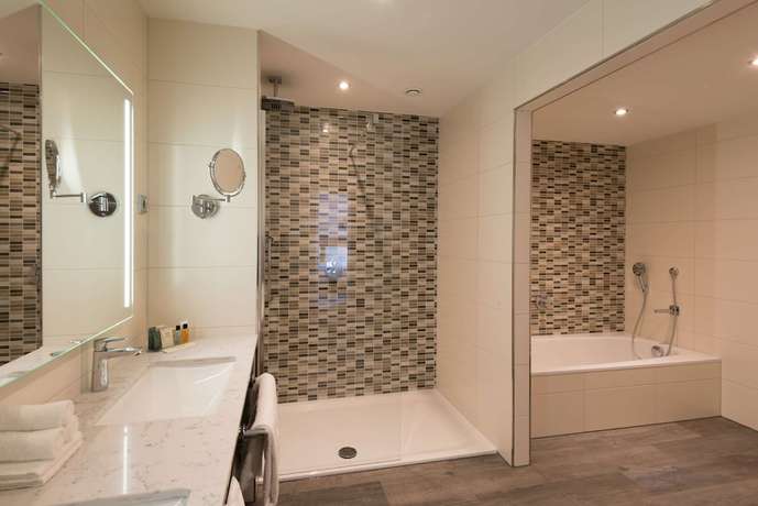 Imagen de la habitación del Hotel Hilton Garden Inn Frankfurt City Centre. Foto 9