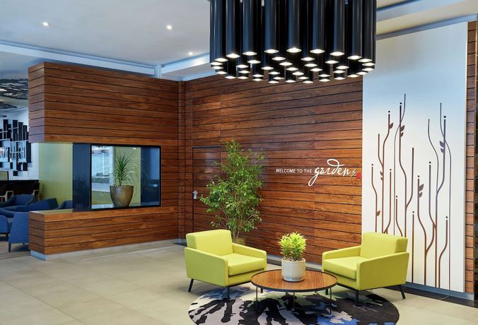 Imagen de los interiores del Hotel Hilton Garden Inn Gaborone. Foto 12