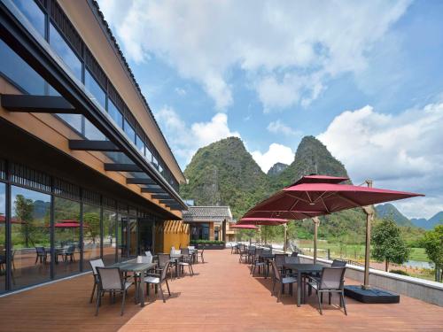 Imagen general del Hotel Hilton Garden Inn Guilin Yangshuo. Foto 9