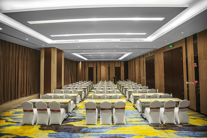 Imagen de los interiores del Hotel Hilton Garden Inn Guiyang Yunyan. Foto 19