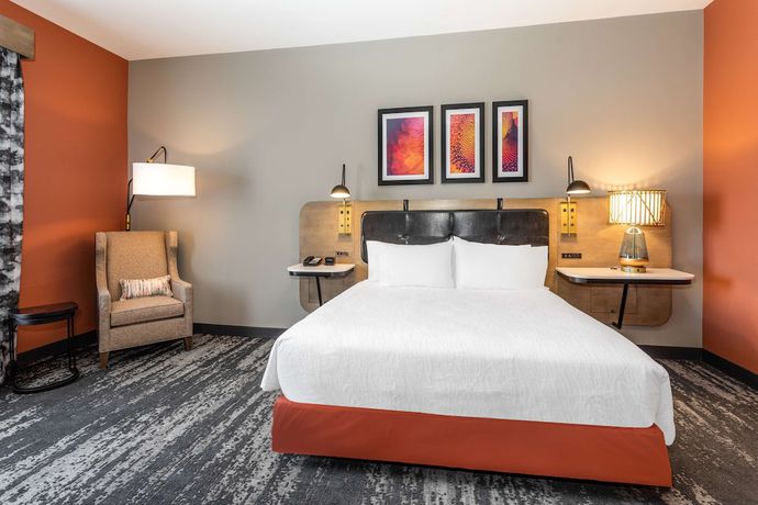 Imagen de la habitación del Hotel Hilton Garden Inn Hays. Foto 12