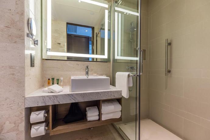 Imagen general del Hotel Hilton Garden Inn Hong Kong Mongkok. Foto 9