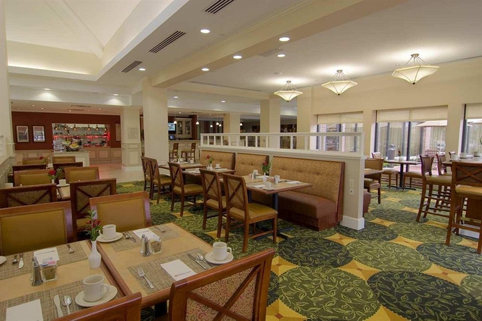 Imagen del bar/restaurante del Hotel Hilton Garden Inn Houston/sugar Land. Foto 4