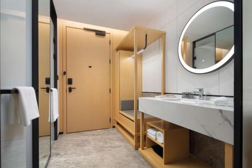 Imagen general del Hotel Hilton Garden Inn Hulunbuir Hailar. Foto 1