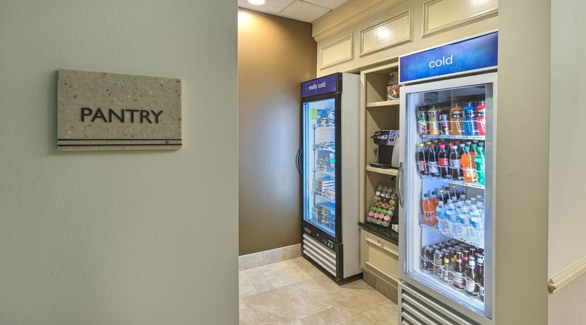 Imagen del bar/restaurante del Hotel Hilton Garden Inn Huntsville/space Center. Foto 3