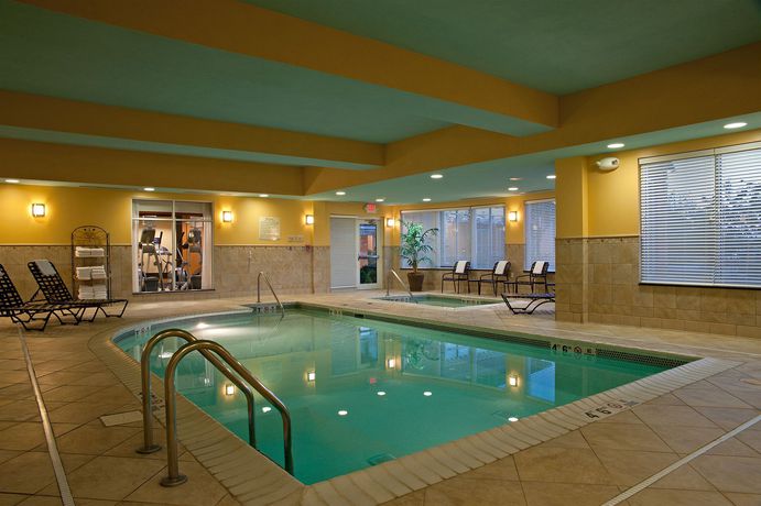 Imagen de los interiores del Hotel Hilton Garden Inn Indianapolis Airport. Foto 13