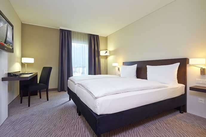 Imagen de la habitación del Hotel Hilton Garden Inn Innsbruck Tivoli. Foto 15