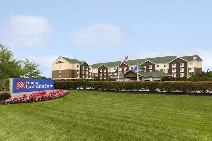 Imagen de los exteriores del Hotel Hilton Garden Inn Islip/macarthur Airport. Foto 5