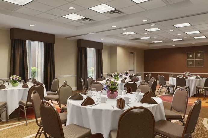 Imagen de los interiores del Hotel Hilton Garden Inn Islip/macarthur Airport. Foto 11