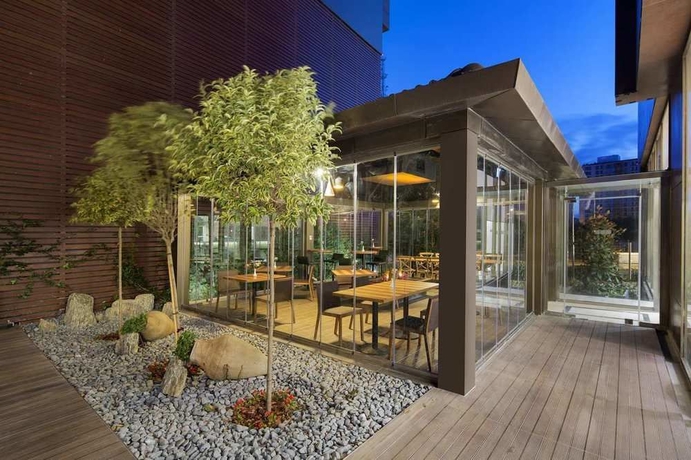 Imagen de los exteriores del Hotel Hilton Garden Inn Istanbul Beylikduzu. Foto 9