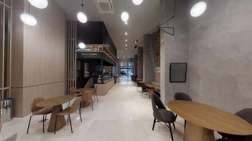 Imagen de los interiores del Hotel Hilton Garden Inn Itajai Praia Brava. Foto 13