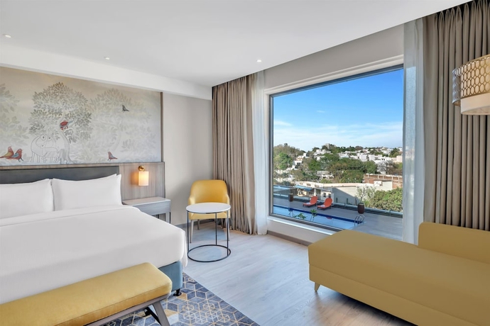 Imagen de la habitación del Hotel Hilton Garden Inn Jabalpur. Foto 2