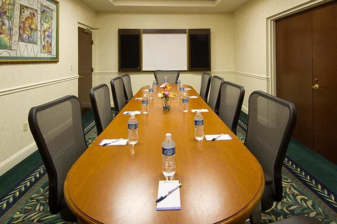 Imagen de los interiores del Hotel Hilton Garden Inn Jacksonville Airport. Foto 10