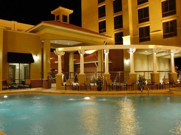 Imagen de la piscina del Hotel Hilton Garden Inn Jacksonville Downtown Southbank. Foto 15