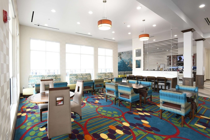 Imagen del bar/restaurante del Hotel Hilton Garden Inn Jacksonville. Foto 2