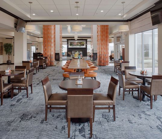 Imagen del bar/restaurante del Hotel Hilton Garden Inn Jonesboro. Foto 3