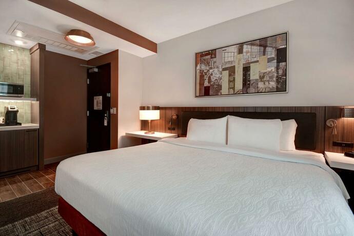 Imagen general del Hotel Hilton Garden Inn Kalamazoo Downtown. Foto 2