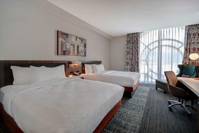 Imagen general del Hotel Hilton Garden Inn Kalamazoo Downtown. Foto 17